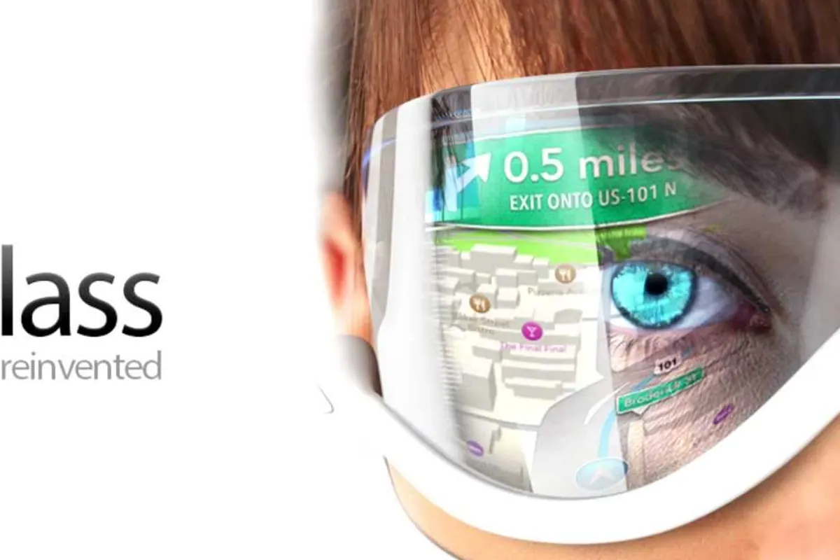 Lunettes transparentes avec affichage numérique superposé dans le champ de vision
